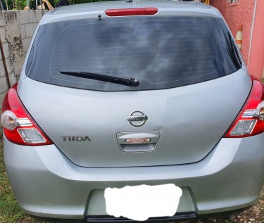 2012 Nissan Tiida