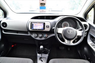 2016 Toyota Vitz 