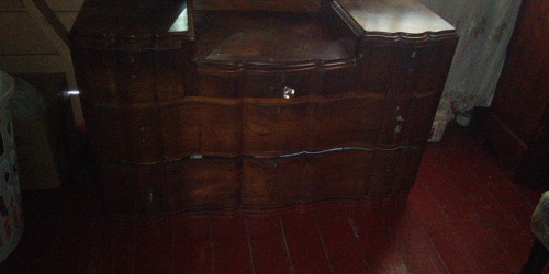 Antique 5 Draw Dresser