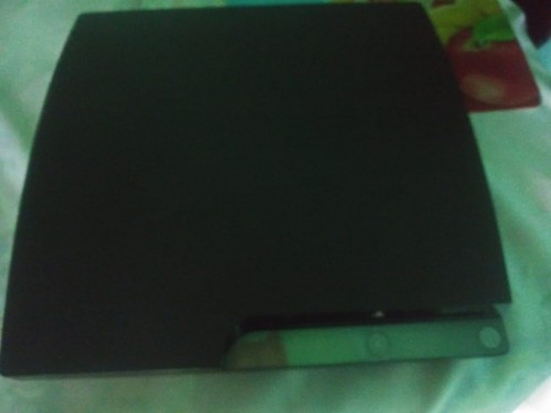 Playstation 3 (comes With Games)