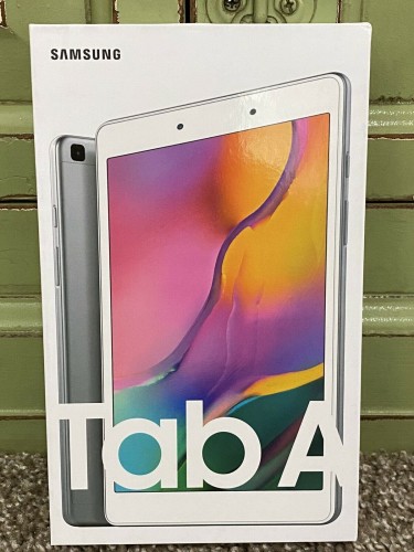 Brand New In Box Samsung Tab A 10.1 T510