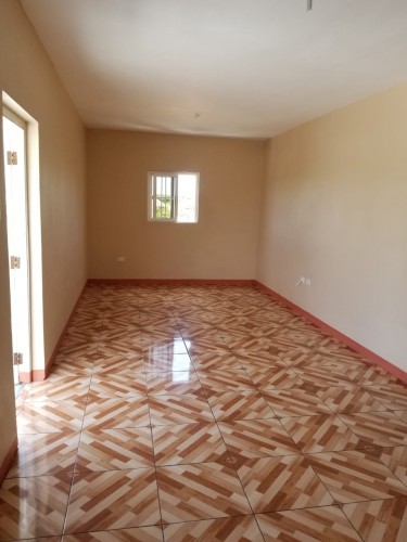 2 Bedrooms Apartment  For Sale 