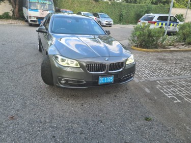 2014 BMW 528i Luxury Edition 