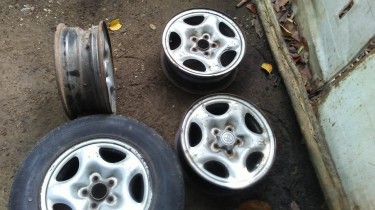 Toyota Stock Rims