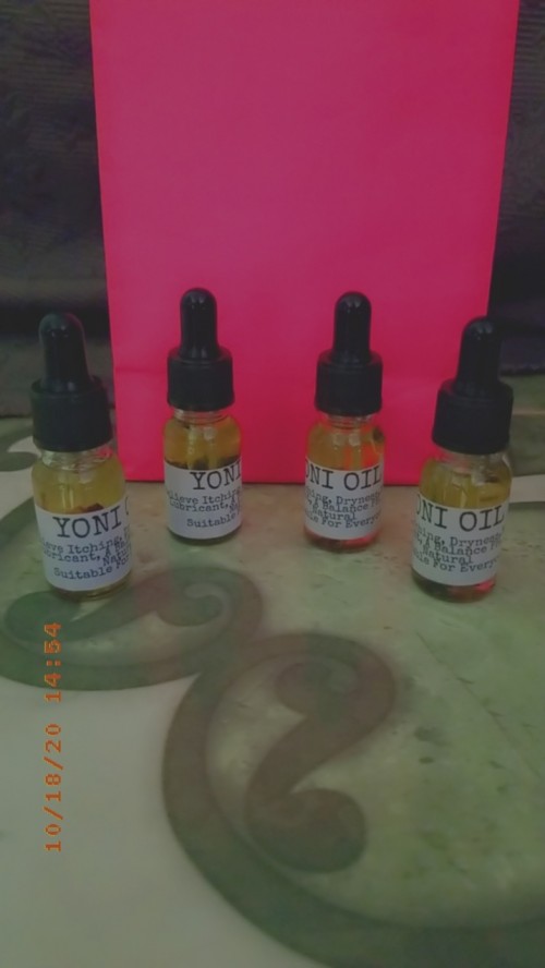 Small Yoni Oil