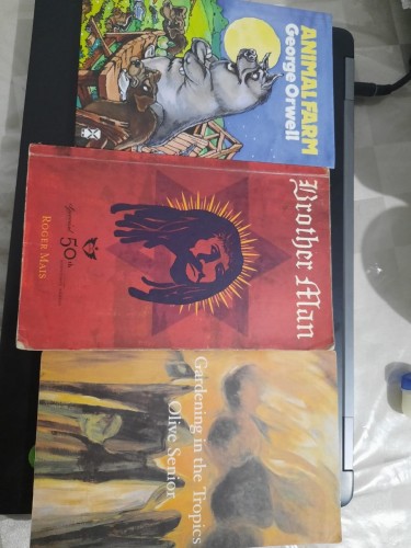 Used Literature Books,CSEC & CAPE Science  Books 