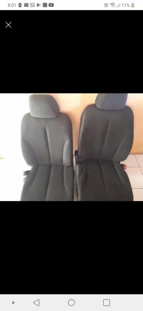 Nissan Tiida Seats
