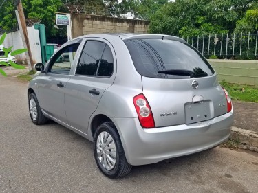 2010 Nissan March