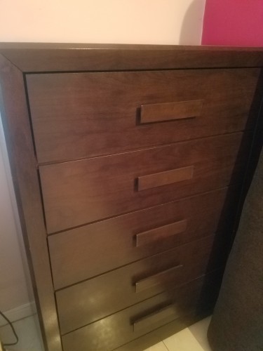 Dresser And Chest Of Drawers Set