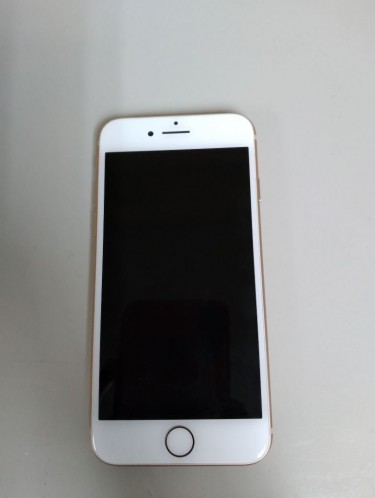 Apple IPhone 8 64GB Gold - Unlocked