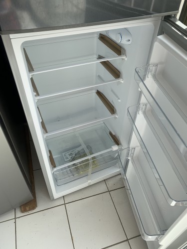 Mastertech Refrigerator 7.3 Cf