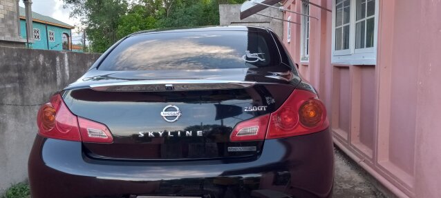 2011 Black Nissan Skyline 250GT