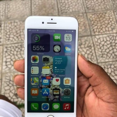 IPhone 8 Fully Functional 256gig
