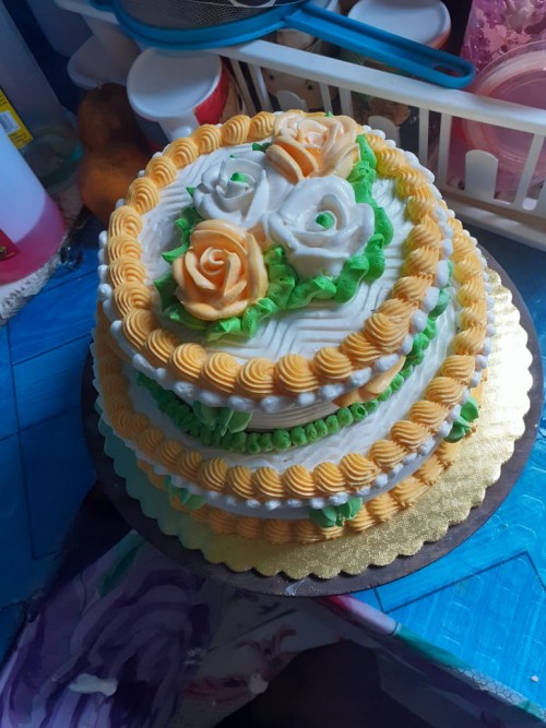 Wedding & Birthday Cakes 