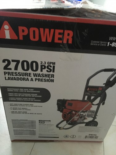 2700 PSI Pressure Washer 