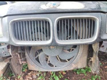 BMW 325i (E36) SCRAPPING 