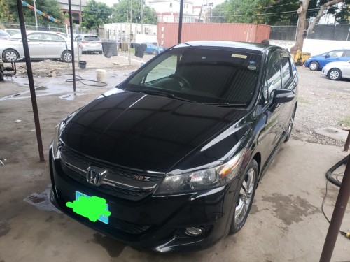 Rsz Honda Stream For Sale Excellent Condition 2011