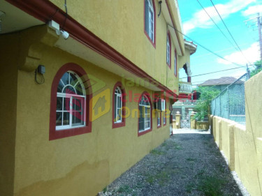 LILLIPUT STUDIO APARTMENT CLOSE TO MAIN ROAD