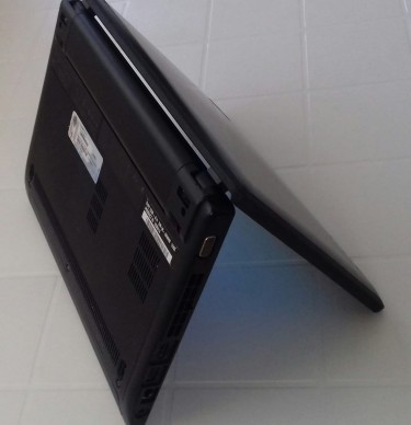 LikeNEW Lenovo ThinkPad 4GB/320GB 11.6Inch Screen