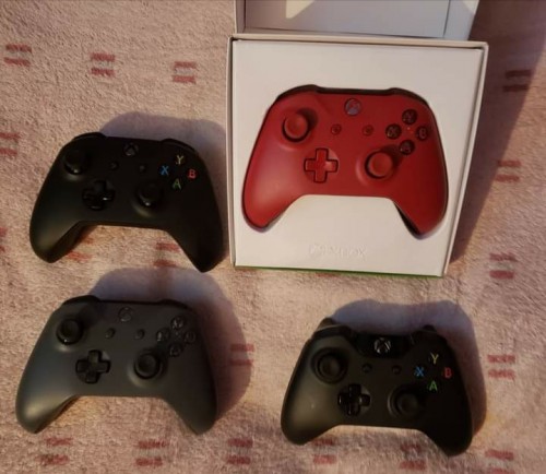 Faily New And New Xbox Controller