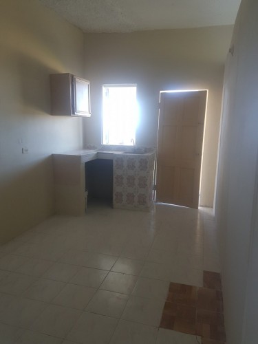 1 Bedroom Monthly Lease Utilities Included