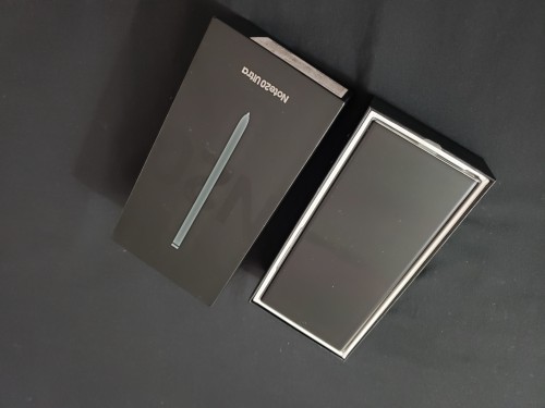Samsung Note 10 Plus, IPhone Xs Max
