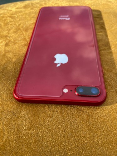 IPhone 8plus (Product Red)