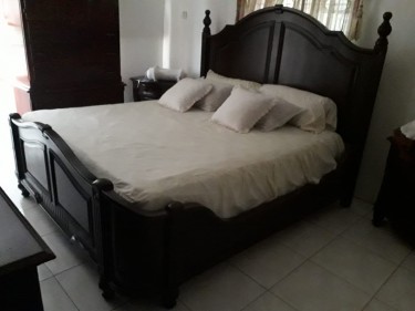 King Size Bed Frame With Pillow Top Mattress 