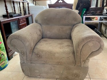 Pre-owned Furniture Moving Sale
