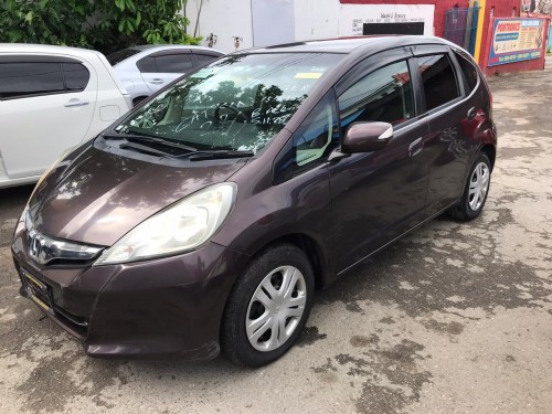 NEWLY IMPORTED 2011 HONDA FIT
