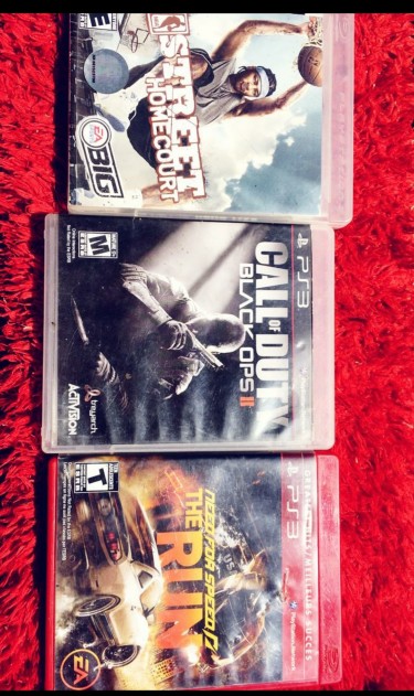 PS3 CDs And Controllers