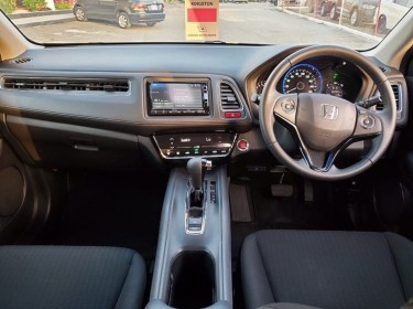 2015 Newly Imported Honda Vezel 