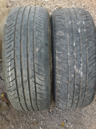 2 Kumho 215/60r 16 Tyres...