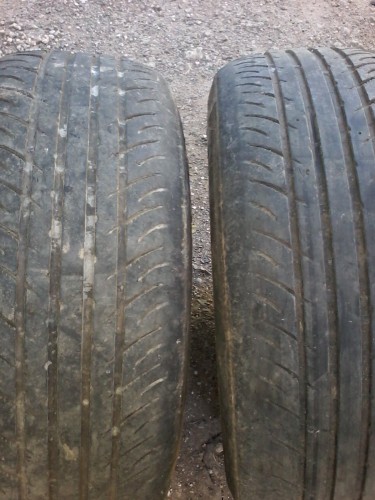 2 Kumho 215/60r 16 Tyres...