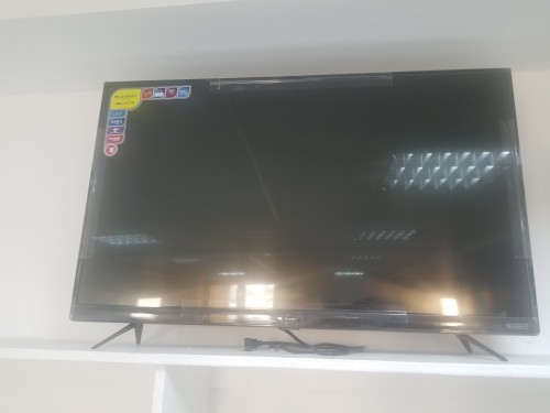 43 Inch Blackpoint Smart TV