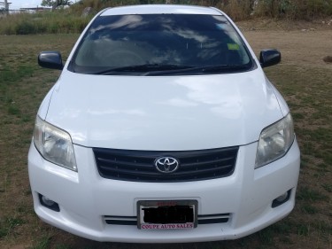2011 Toyota Axio 