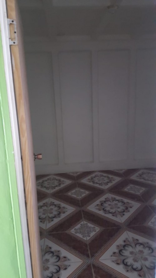 1  Bedroom Shared Facility For Rent