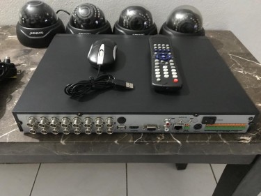 HIKVISION DVR 16 CHANNEL WITH 4 CAMERAS