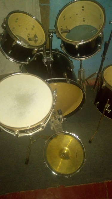 PDP 5 Piece Drumset