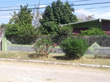 Beautiful 3 Bedroom House For Rent, St Catherine