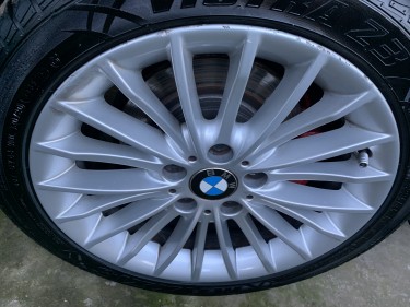 Bmw 17 Inch Rims And Tyres Fairly New 225/45/17