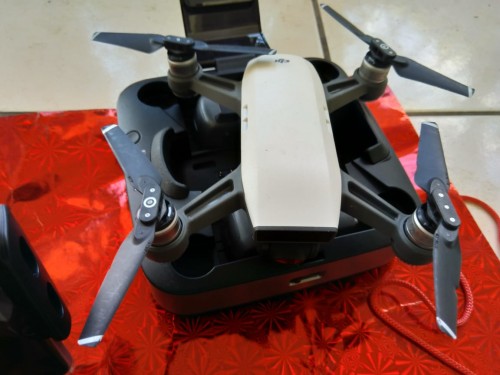 Flying Drone 2019 Model With Charger Remote New60k