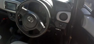 2012 Toyota Vtz