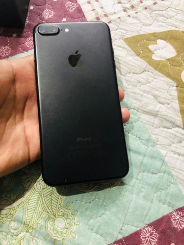 IPhone 7plus For 30k 8/10 32gb Battery At 79%