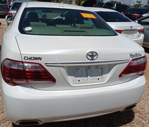 Newly Imported 2012 Toyota Crown Royal Saloon