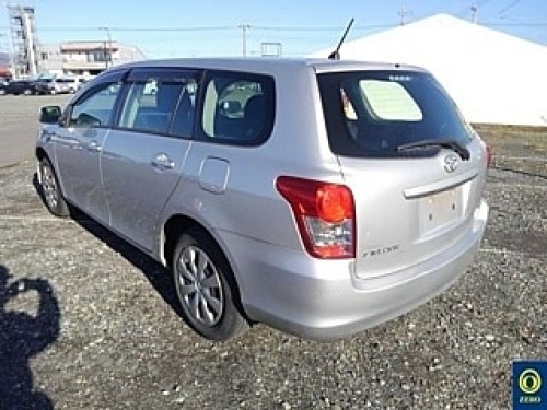 Toyota Corolla Fielder 2012 $4,000