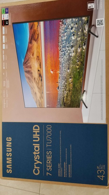 Samsung 43 Inch 4K UHD TV For Sale