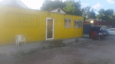 40 FT CONTAINER SHOP