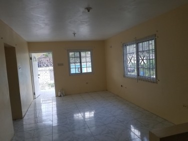 2 Bedroom Apartment Cornwall Courts, Montego Bay