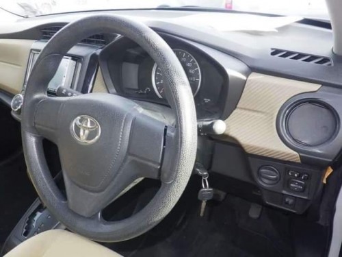 Toyota Corolla Axio 2015 1.5X $5,500 USD IN STOCK